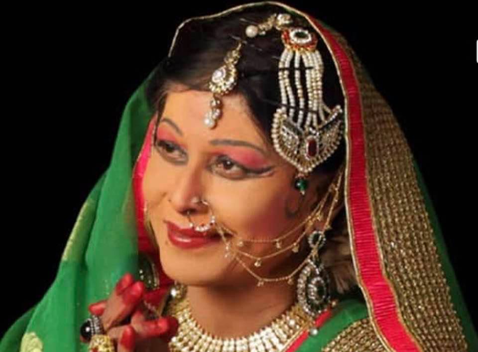 देश की पहली महिला ब्यूरोक्रैट ,जिन्हें हम कत्थक क्वीन के रूप में भी जानते हैं .जी हाँ आज आप मिलेंगे 'हमारी विभूतियाँ 'स्तम्भ में श्रीमती शोभना नारायण जी